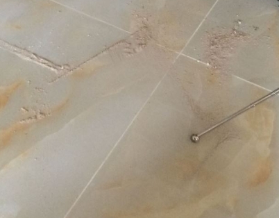 永清瓷砖空鼓维修公司分享粘合剂选择不当在瓷砖铺贴过程中可能导致以下问题
